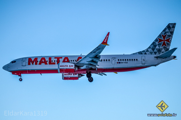 Boeing 737-8 MAX 200